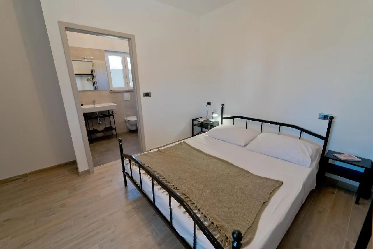 Holiday House With A Private Heated Swimming Pool Galižana Casa vacanze
