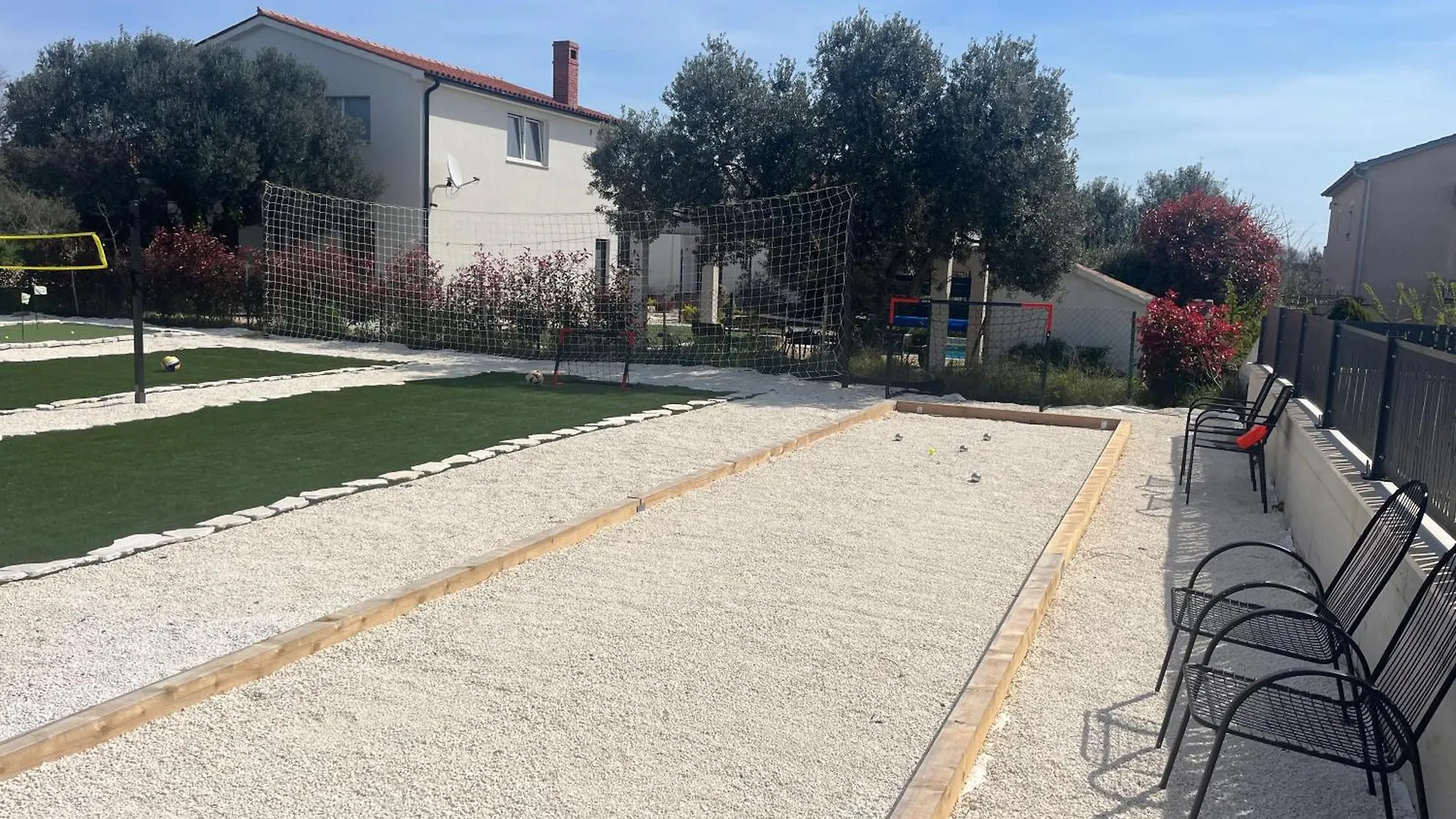 Holiday House With A Private Heated Swimming Pool Galižana Casa vacanze